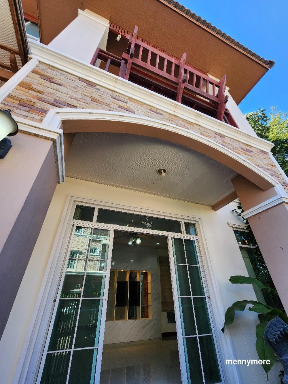 For SaleHouseNonthaburi, Bang Yai, Bangbuathong : #Single house #3 floors #Nonsi Villa #Bang Si Mueang corner, Rama 5, beautiful house #House with auspicious number 3, 3 floors, 4 bedrooms, #ensuite bathroom in every room!!! Size 43 sq m, usable area 200 sq m♥️♥️ Selling for only 5,900,000 baht!!! ♥️♥️♥️