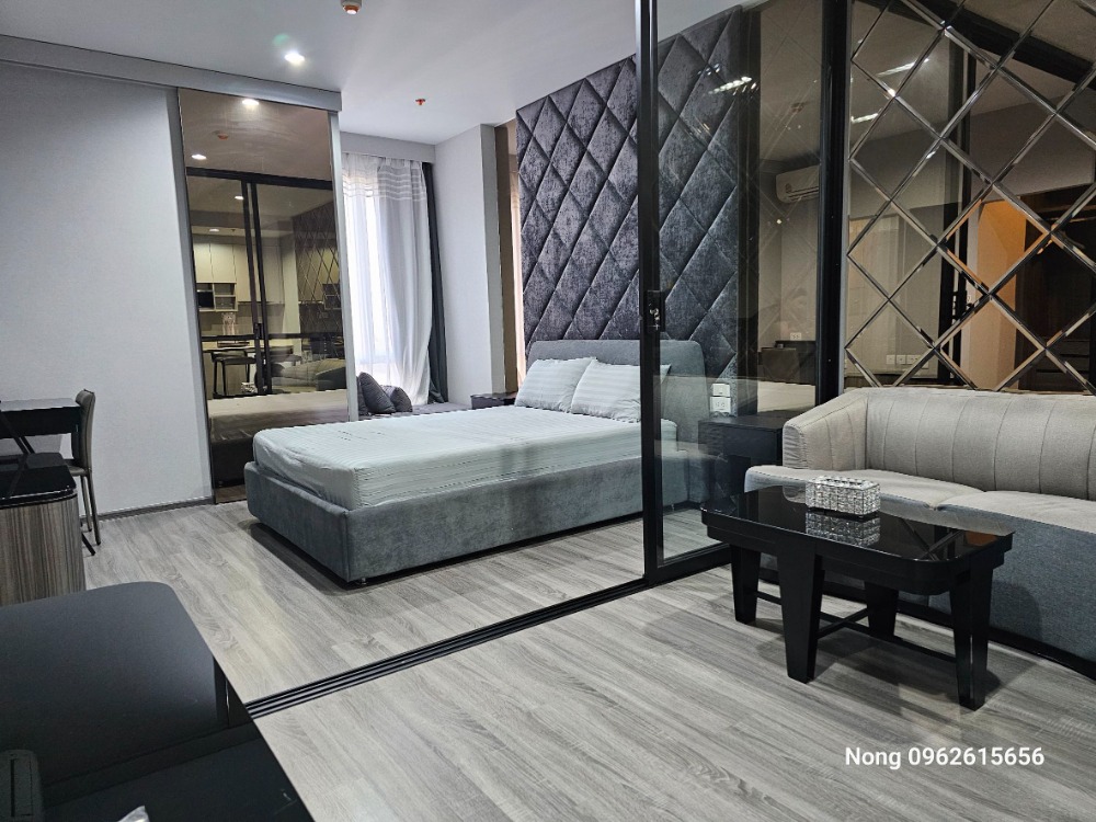 For RentCondoRatchathewi,Phayathai : Ideo Mobi Rangnam  Condo for RENT   ให้เช่า  ห้องกว้าง  35.65 ตรม. พร้อมอยู่@22,000 บาท  Call 096-2615656   Location : Phayathai ,  Ratchatewi , Rangnam  Rental Price : 24,000 Baht  Condominium near BTS :  Victory monume