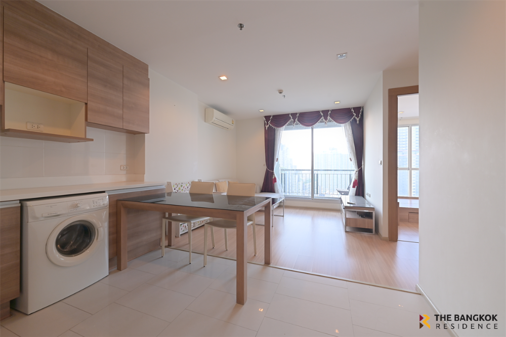 🌟For sale: RHYTHM Ratchada-Huaikhwang 2 Bed 1 Bath, size 55 sq m. 6,800,000 baht, corner position, hard to find, cheap price. Loading...