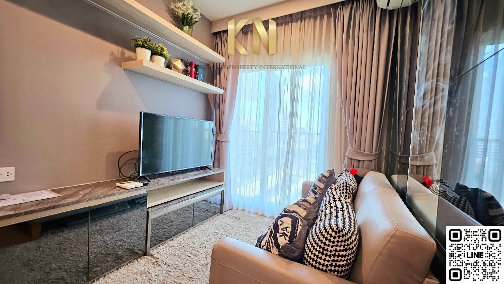For SaleCondoRatchadapisek, Huaikwang, Suttisan : Condo for sale, beautifully decorated, Noble revolve Ratchada, 1 bedroom, 1 bathroom, size 25.84 sq m., 9th floor.