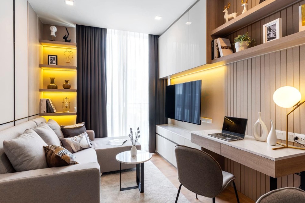 For RentCondoSukhumvit, Asoke, Thonglor : Condo for rent near BTS, new room, corner room, Noble Around Sukhumvit 33, ready to move in.