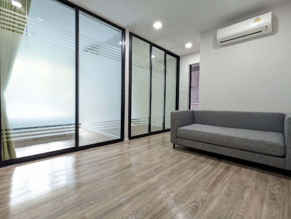 For SaleCondoKasetsart, Ratchayothin : Urgent sale, Kensington Phahon-Kaset, 2 bedrooms, 1 bathroom, special size room, Soi Phahon 42.