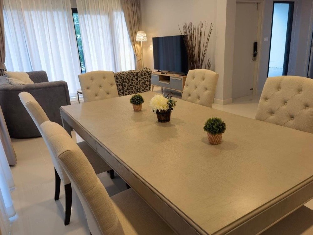 Centro Srinakarin Bangna house for rent Loading...