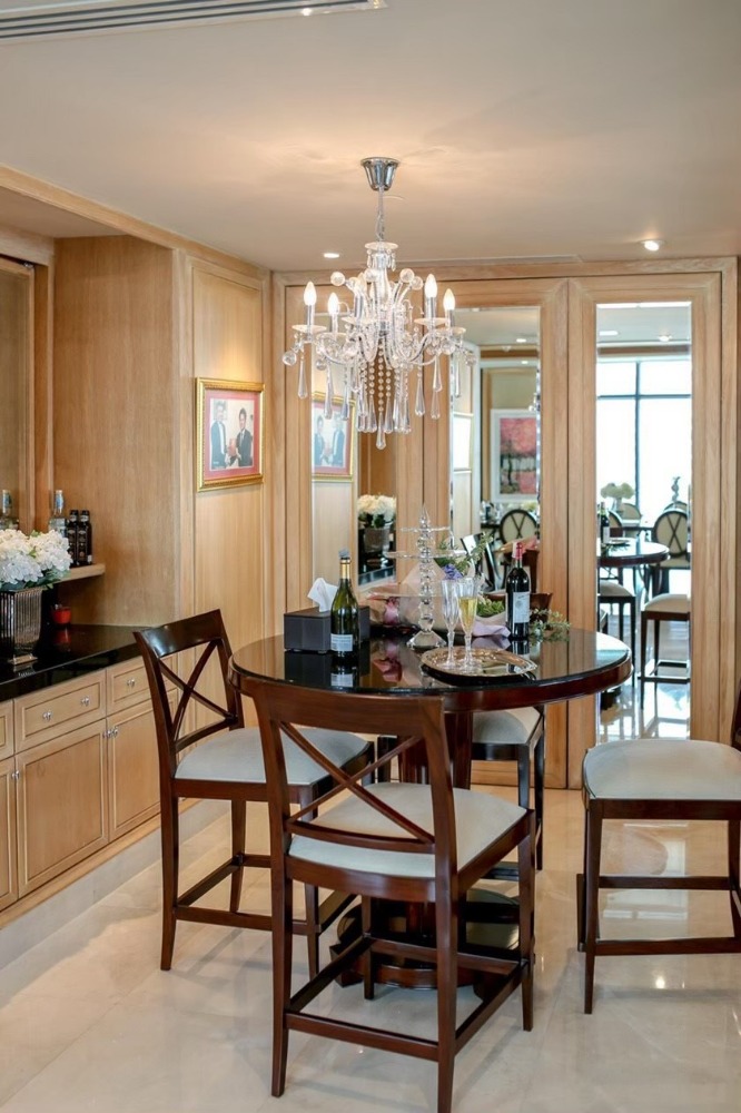 *Exclusive Deal* The St. Regis Bangkok | 3 Bed | Fully Furnished | 061-625-2555 Loading...