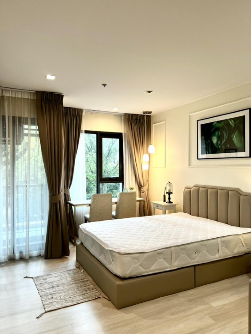 For RentCondoWitthayu, Chidlom, Langsuan, Ploenchit : *Condo for rent, Life one wireless, 20,000 baht, 1 bedroom, 28 sq m. BTS Ploenchit (550 m), BTS Chidlom (900 m), near Witthayu, Chidlom, Ploenchit, Sukhumvit, Rama 9, Ratchada, Lumpini, Sathorn, Chula University, Mater D