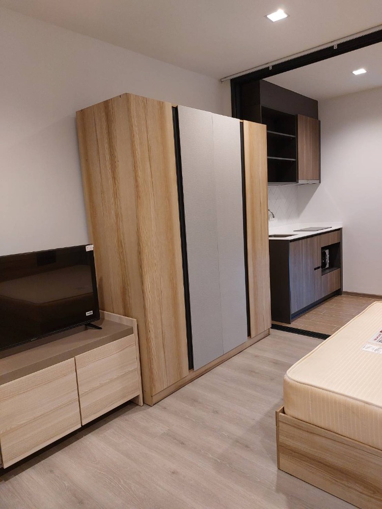 ขาย (For Sale) คอนโด : เดอะ ไลน์ พหลโยธิน อาคาร B (The Line Phahonyothin Park B)  ประเภท : 1 ห้องนอน 1 ห้องน้ำ  พื้นที่ : 32.98 ตรม. Loading...