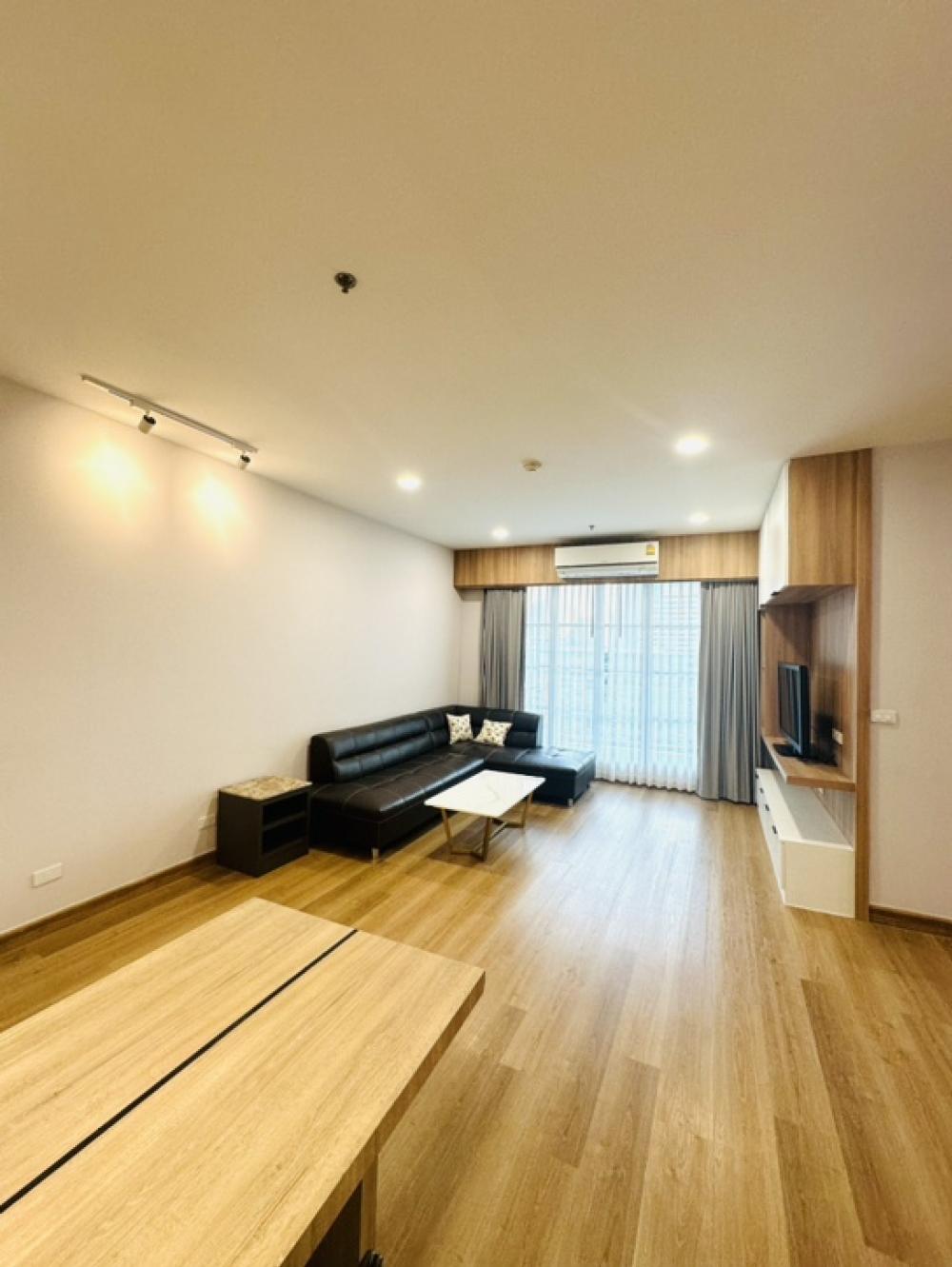 For SaleCondoSukhumvit, Asoke, Thonglor : 📍Condo for sale CITI SMART SUKHUMVIT18, room size 120 sq m., 15th floor, beautiful view.