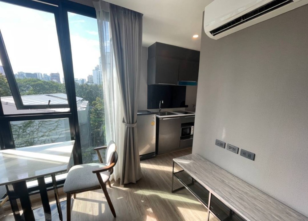 ให้เช่าคอนโดสุขุมวิท อโศก ทองหล่อ : ตอนโดสวยให้เช่า 1B 1Bath Teak 39