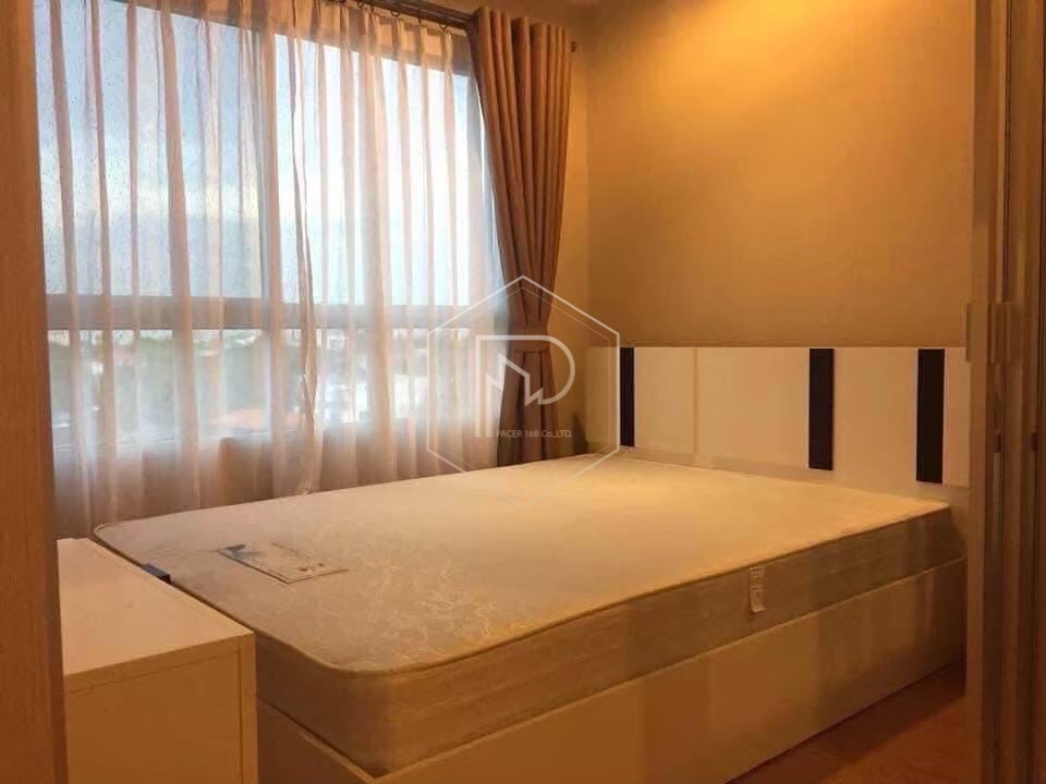 For RentCondoOnnut, Udomsuk : Room available for rent urgently! : Lumpini Ville On Nut 46 (Lumpini Ville On Nut 46) If interested in negotiating the price, add Line @condo168 (with @ in front as well)
