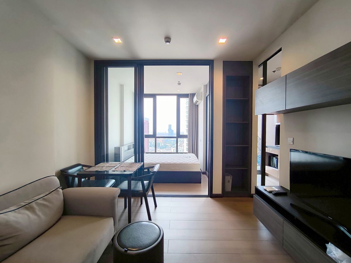 For RentCondoOnnut, Udomsuk : The Line Sukhumvit 71, 1 Bed 1 Bath, Rental 18,000 Baht