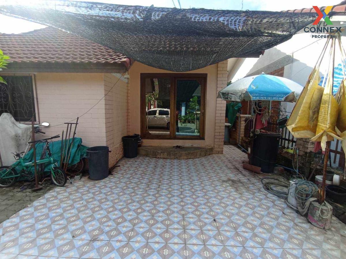 ขายบ้านพัทยา บางแสน ชลบุรี สัตหีบ : ขายบ้าน รัตนากรวิลเลจ 3 หนองปรือ บางละมุง ชลบุรี CX-90964  (S)