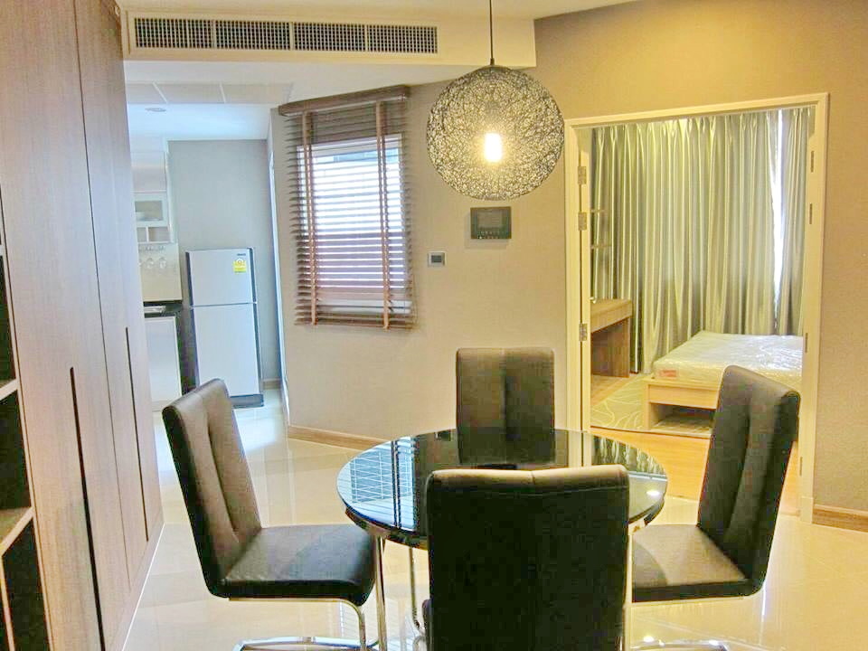 ให้เช่าคอนโดพระราม 9 เพชรบุรีตัดใหม่ RCA : 4243♛♚เช่า 2 ห้องนอน⚜ศุภาลัย เวลลิงตัน 1♜MRT ศูนย์วัฒนธรรม ∞099-5919653,065-9423251🜲Line@sureresidence