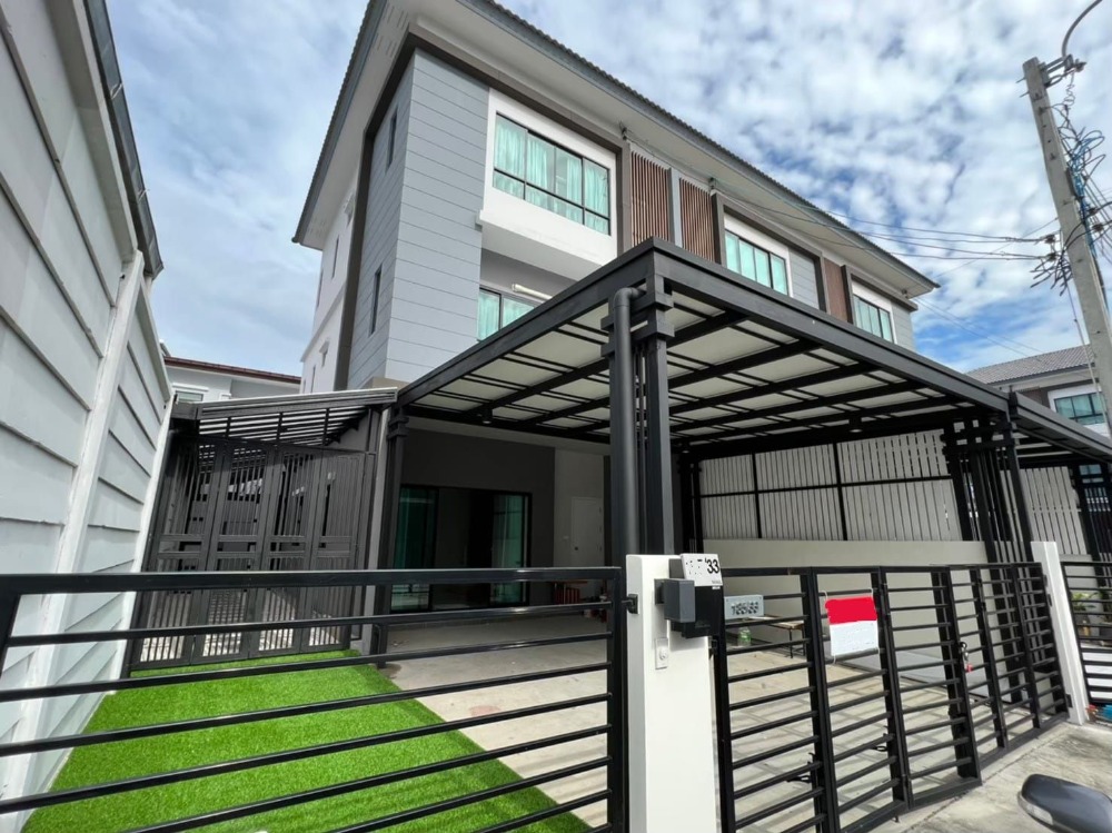 ให้เช่าทาวน์โฮมลาดพร้าว101 แฮปปี้แลนด์ : ทาวน์เฮ้าส์ The Connect UP3 ลาดพร้าว126 วังทองหลาง
