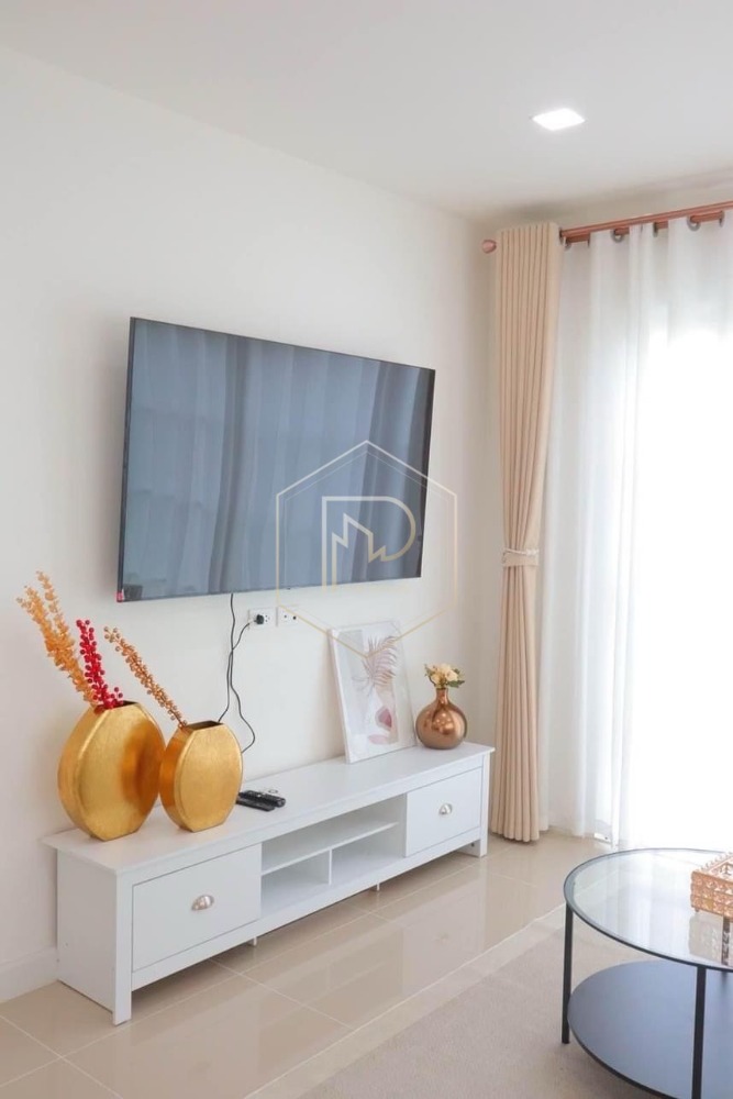 For RentHouseSamut Prakan,Samrong : Beautifully decorated detached house available for rent: Grandio Bangna KM.5 Grandio Bangna KM.5. If interested in negotiating the price, add Line @condo168 (with @ in front as well)