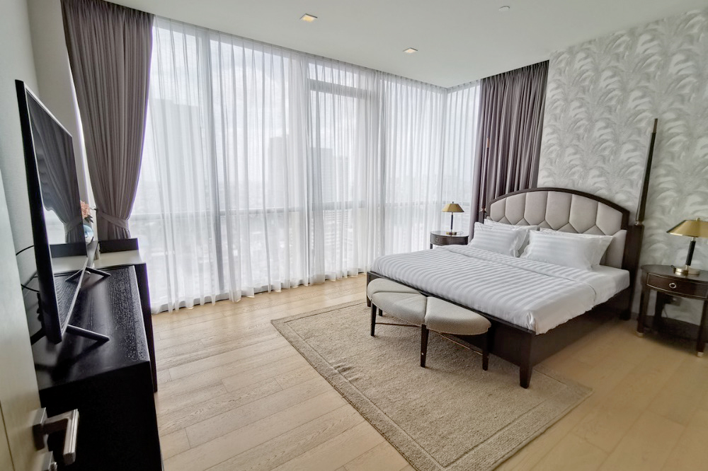 ให้เช่า คอนโดสุดหรูย่านทองหล่อ The Monument Thonglor 2 ห้องนอน 3 ห้องน้ำ ตกแต่งพร้อมอยู่ เลี้ยงสัตว์ได้ ใกล้ BTS ทองหล่อ Loading...