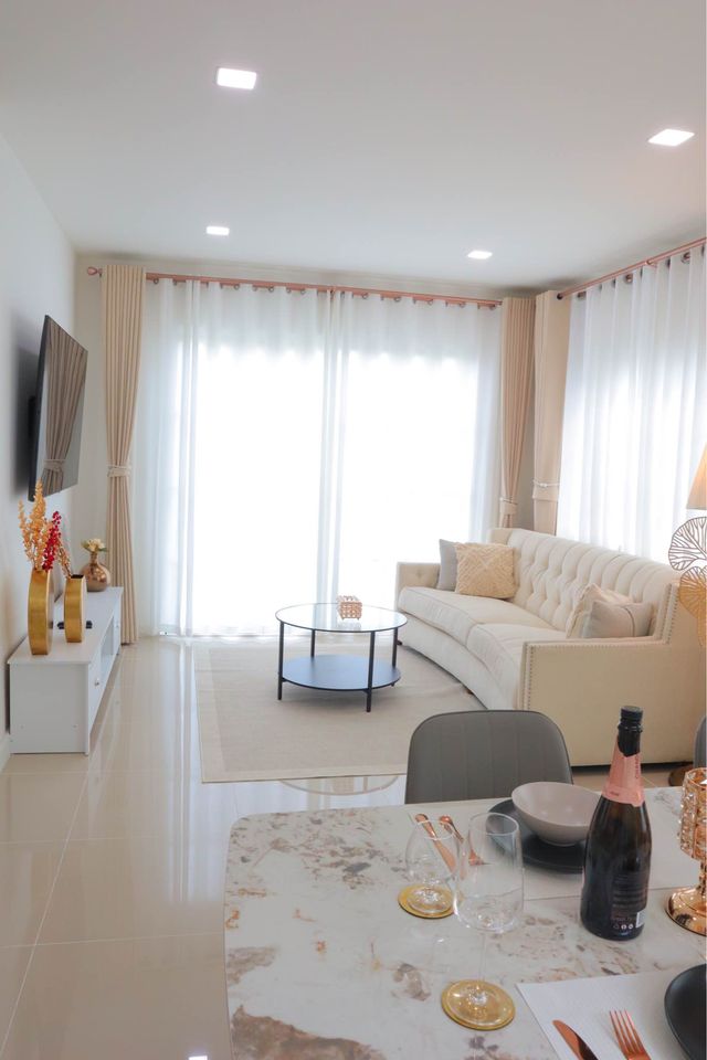 Luxury detached house for rent: Grandio Bangna KM.5 3 bedrooms 4 bathrooms fully furnished Ready to move in Near Mega Bangna 69,500 THB.# Pet friendly Loading...