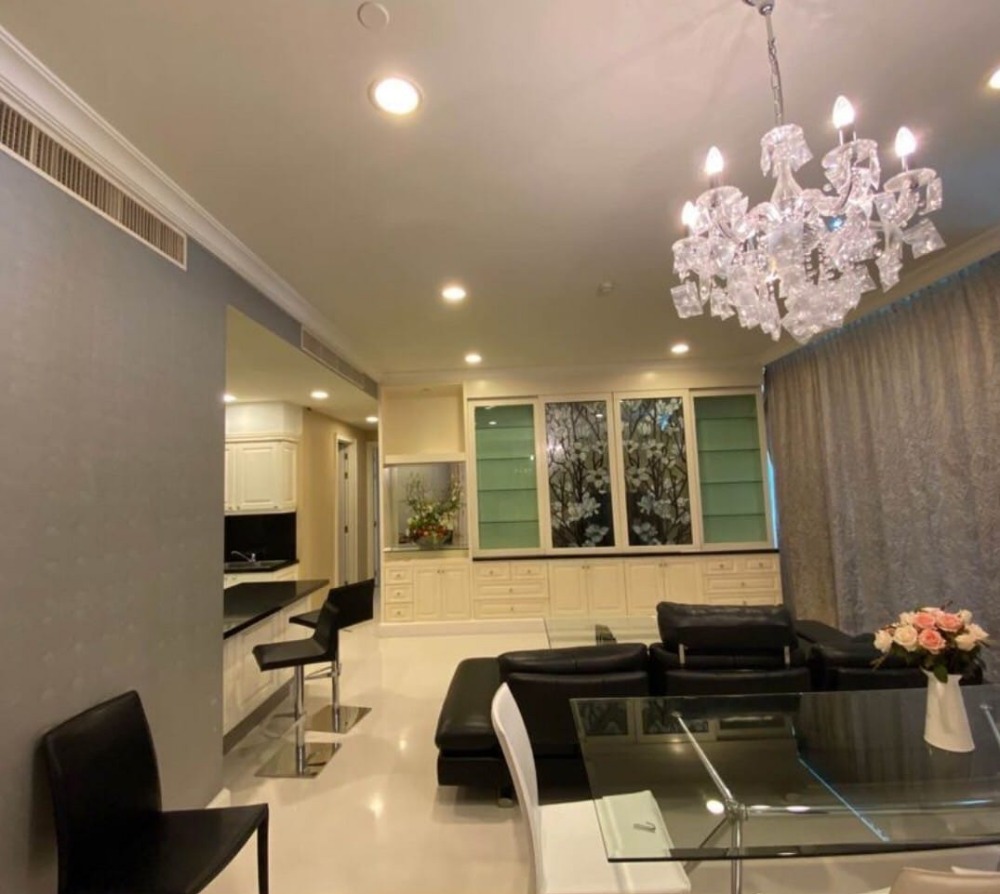 For RentCondoSukhumvit, Asoke, Thonglor : RPR101 Royce Residences, 8th fl., Building A, city view, 143 sqm, 3 bedrooms, 4 bathrooms, 100,000 bt. 092-597-4998