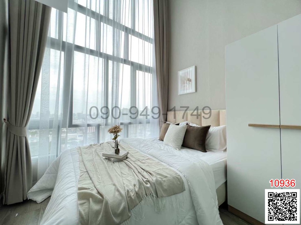 For RentCondoBang Sue, Wong Sawang, Tao Pun : Condo for rent, 2-story room, Metro Sky Prachachuen, city view, next to 2 electric train lines.