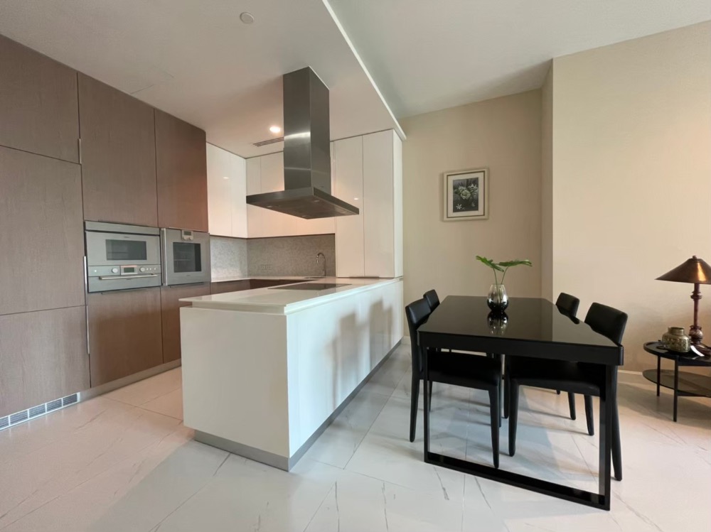 📌For SALE for sale | 185 RAJADAMRI - 1BR 77.94sqm, 22MB Loading...