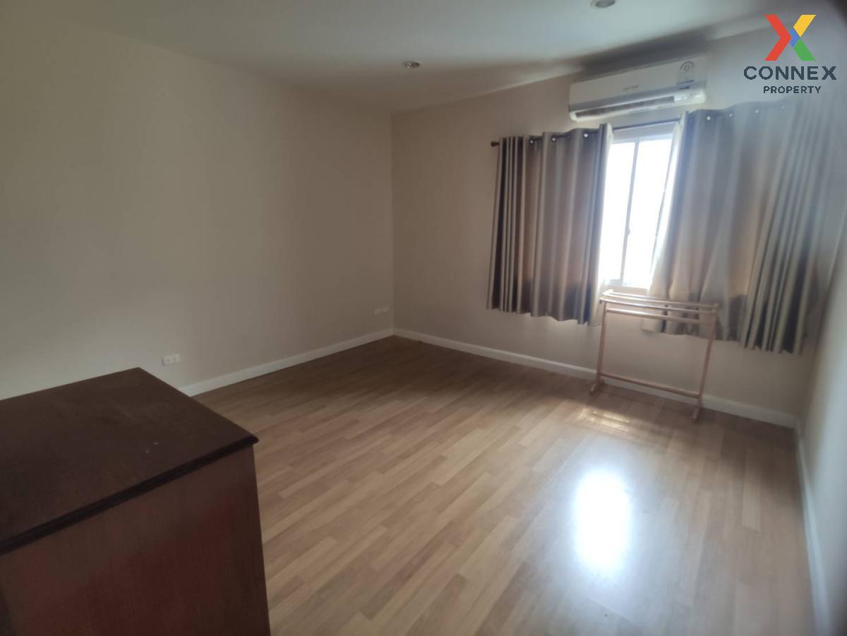 ขายทาวน์โฮมเอกชัย บางบอน : ขายทาวน์เฮ้าส์/ทาวน์โฮม  ปริญลักษณ์ เอกชัย-บางบอน บางบอน เขต บางบอน กรุงเทพ CX-91789  (S)