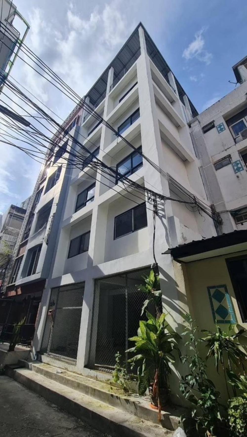 ให้เช่าอาคารพาณิชย์นานา : ให้เช่า อาคารพาณิชย์ ซอยนานา - สุขุมวิท, แหล่งสถานบันเทิง บาร์ คาราโอเกะ, เหมาะทำ สปา ร้านนวด /KTV Karaoke /โฮสเทล ห้องพักรายวัน รายสัปดาห์