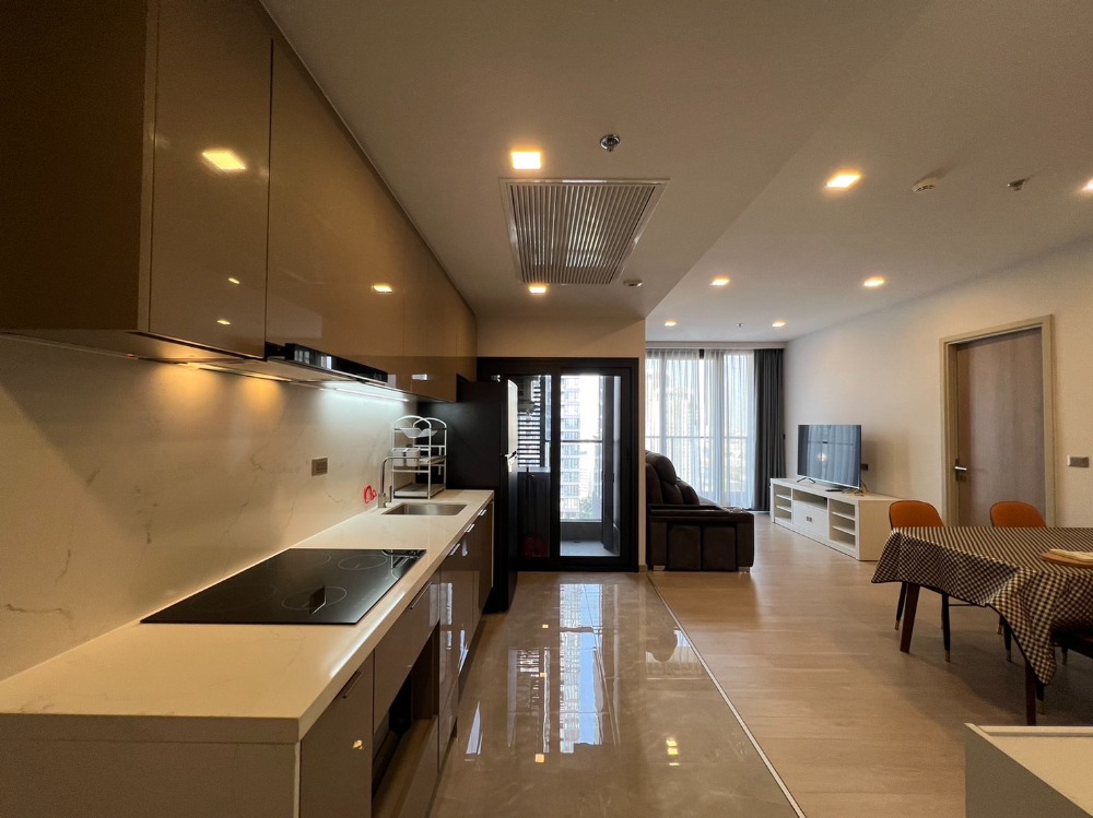 For RentCondoRama9, Petchburi, RCA : One9Five 2 bedrooms, size 70 sq m. Interested in Line ID: @fern4295 (with @ also)