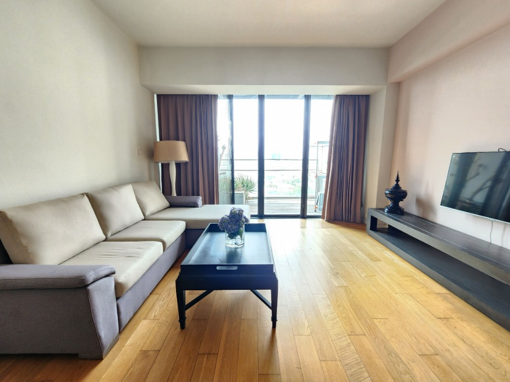 ให้เช่าคอนโดสาทร นราธิวาส : The MET Sathorn condo for rent near BTS Chongnonsri