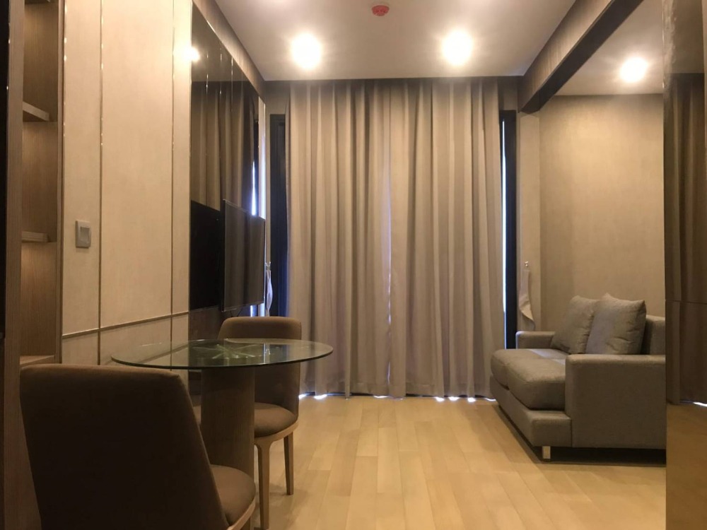 For Rent Ashton Asoke 24th Floor Size 35 sq.m. 1 Bedroom 1 Bathroom #2572 # Loading...