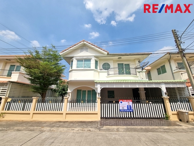 ขายบ้านปทุมธานี รังสิต ธรรมศาสตร์ : ขายบ้านเดี่ยว รังสิต-พหลโยธิน ใกล้ ม.กรุงเทพ และ ไพน์เฮิร์สทกอล์ฟคลับ หมู่บ้านร่มรื่นกรีนพาร์ค ใกล้แหล่งการค้า มหาวิทยาลัย และแหล่งจ้างงาน รังสิต, คลองหลวง, ปทุมธานี