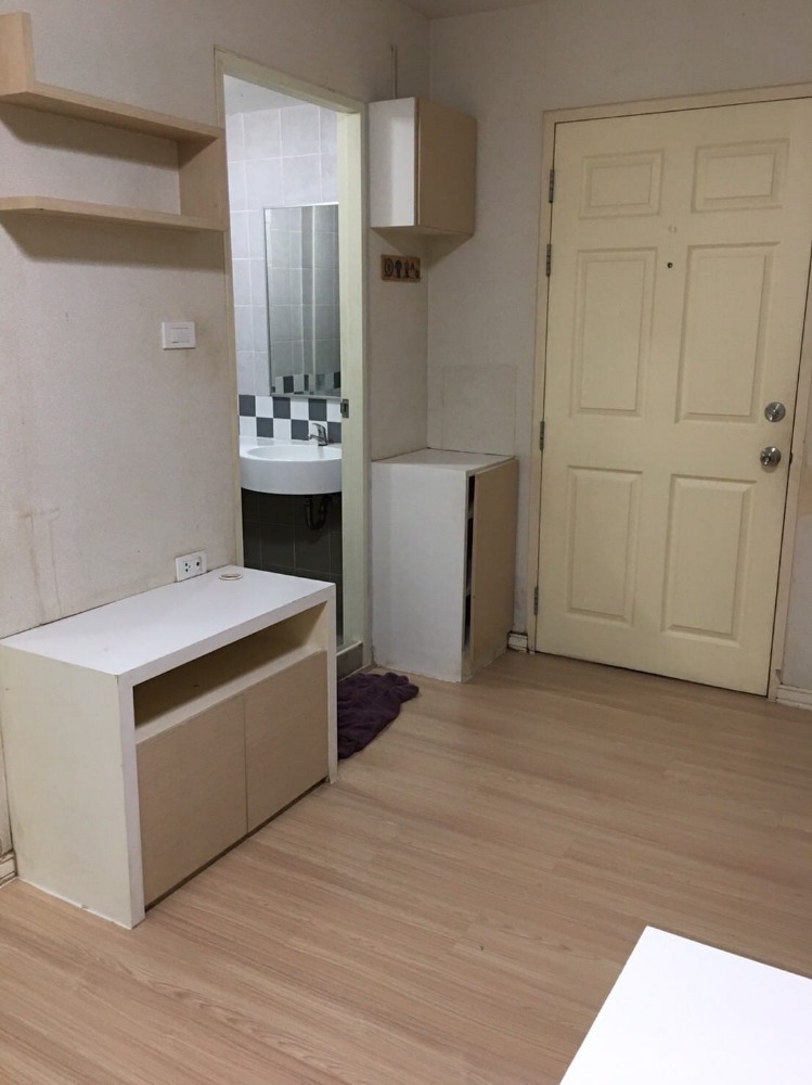 For RentCondoNawamin, Ramindra : LTN232 Lumpini Town Ramintra-Lak Si, 1st floor, Building D1, garden view, 25 sq m., studio, 1 bathroom, 5,500 baht, 099-251-6615