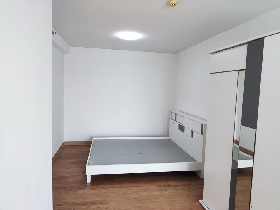 For RentCondoKasetsart, Ratchayothin : Supalai Park Kaset【𝐒𝐄𝐋𝐋 & 𝐑𝐄𝐍𝐓】🔥 Wide room !! Modern style, full city view, parking near BTS and Kasetsart University 🔥 Contact Line ID: @hacondo