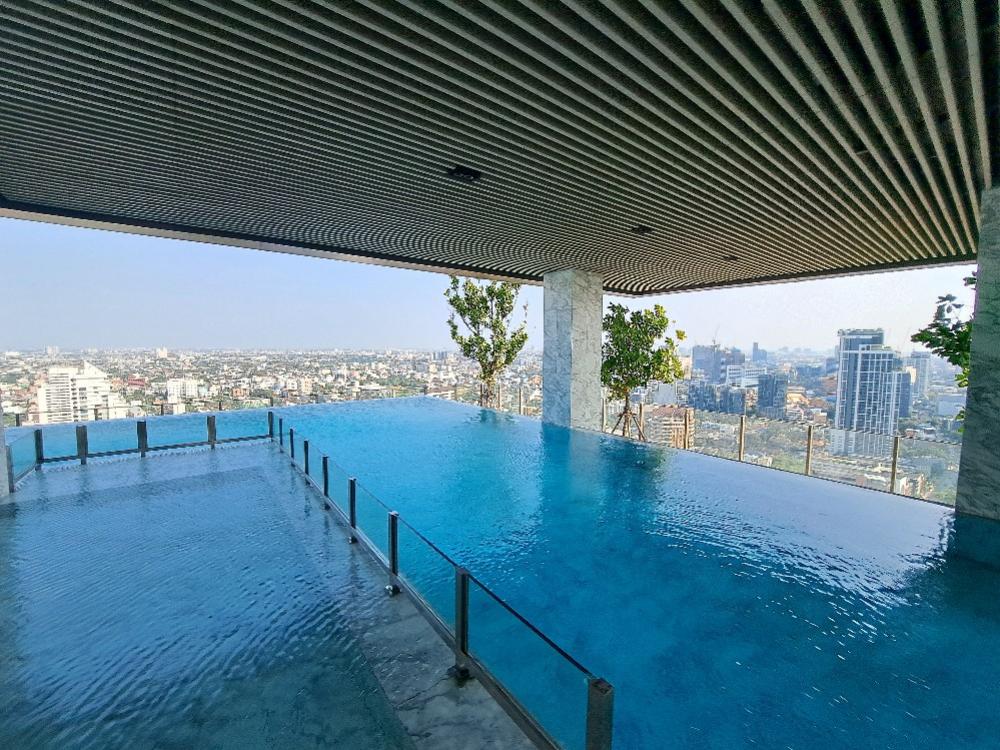 For RentCondoSukhumvit, Asoke, Thonglor : Code. M182For rent Rhythm Ekkamai Estate
