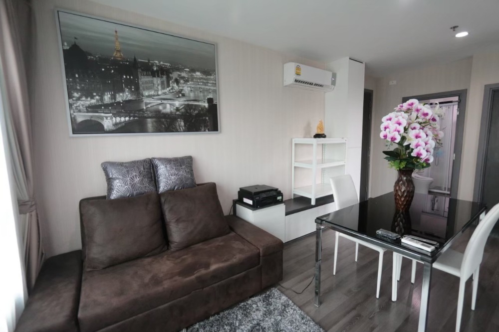 ขายคอนโดอ่อนนุช อุดมสุข : The Base park east  2bedroom Hot price!!