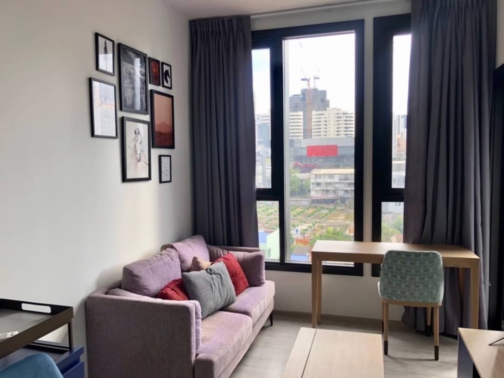 For RentCondoSukhumvit, Asoke, Thonglor : Condo for rent XT Ekkamai, new condo, fully furnished, ready to move in, near BTS Ekkamai and department stores!!