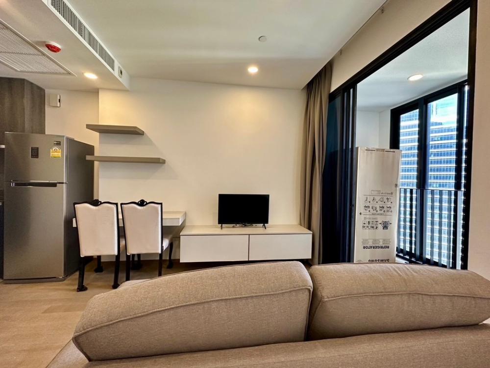 ให้เช่าคอนโดสยาม จุฬา สามย่าน : Ashton Chula-Silom🚨1BEDROOM 37sq.m ห้องมุม ชั้นสูง(ดีลดีพร้อมคุย💯)