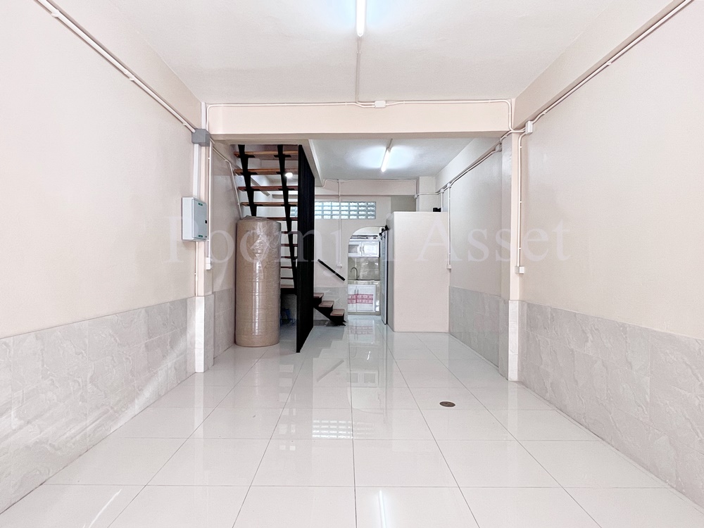 ทาวน์โฮม 4 ชั้น ซอยประชาชื่น 36 บางซื่อ ตกแต่งสวย ทำเลดี ราคาถูก Loading...