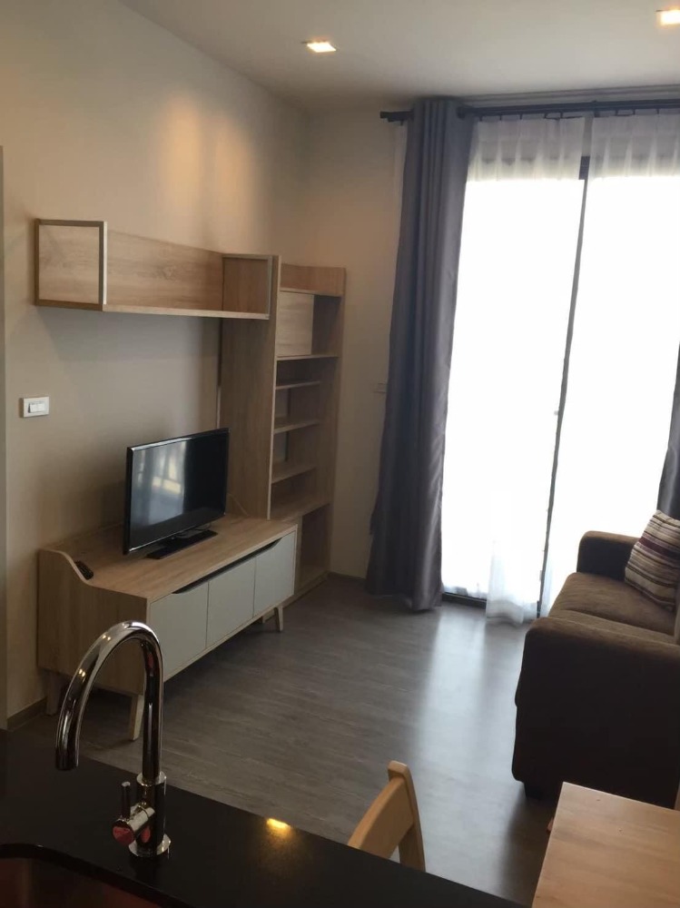 For RentCondoWongwianyai, Charoennakor : For rent nye by sansiri just 230 m distance from BTS Wongwian yai