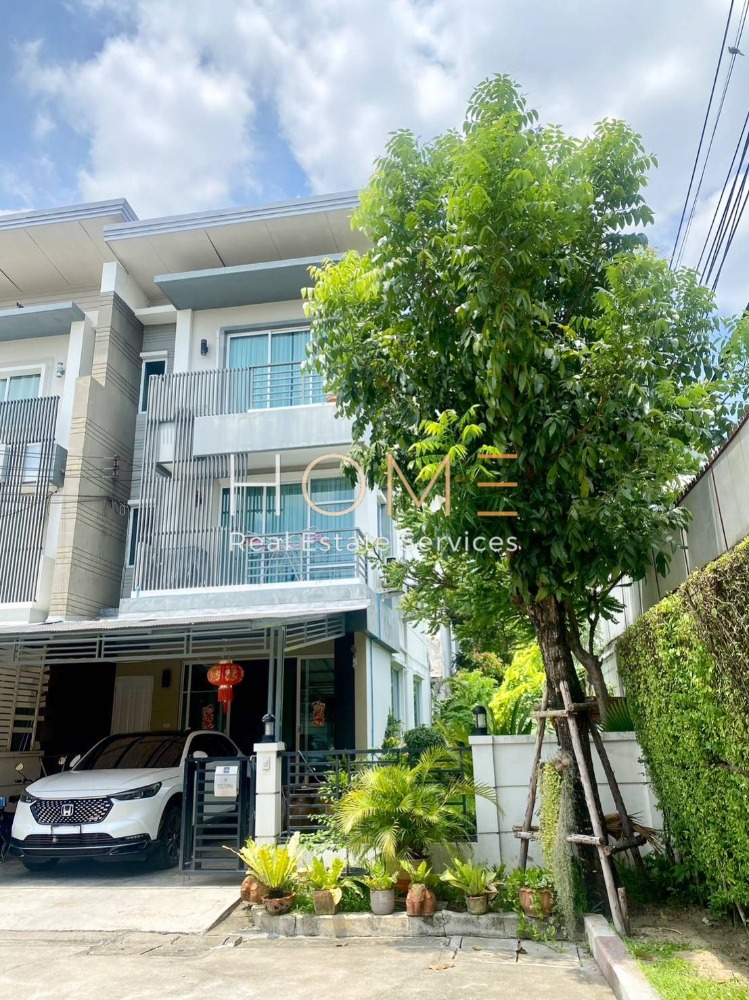 For SaleTownhomePattanakan, Srinakarin : Townhome Town Avenue Rama 9 / 3 Bedrooms (SALE WITH TENANT) JANG018