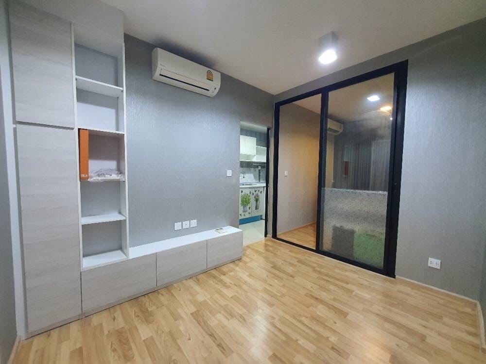 For SaleCondoSamut Prakan,Samrong : S-CBNR102  For sale, The Cabana Condo, Floor 4, building B, size 28.2 sqm 1 bed 1 bath, 1.4 million. 064-959-8900