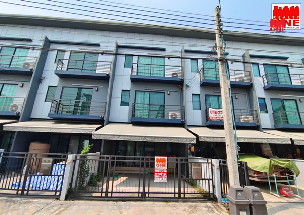 ขายทาวน์โฮมลาดกระบัง สุวรรณภูมิ : ขาย ทาวน์โฮม บ้านกลางเมือง พระรามเก้า-อ่อนนุช ถ. มอเตอร์เวย์