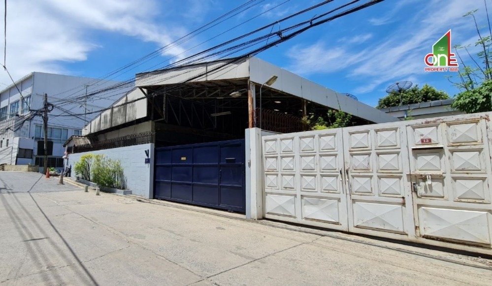For SaleWarehousePinklao, Charansanitwong : Land + 1 floor warehouse, Soi Arun Amarin 39, Arun Amarin Rd. Arun Amarin Subdistrict Bangkok Noi District Bangkok