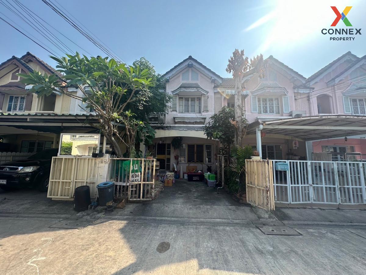 For SaleTownhomeSamut Prakan,Samrong : For Sale Townhouse/Townhome  , Park Gallery Srinakarin , Bang Pla , Bang Phli , Samut Prakarn , CX-93898