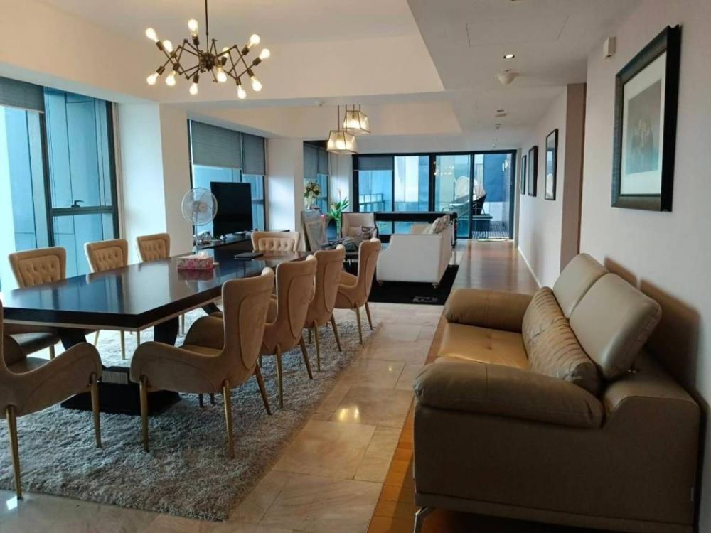 For RentCondoSathorn, Narathiwat : For Rent!!! Duplex 4 beds 5 baths 404 sqm floor 41-42 230,000/month