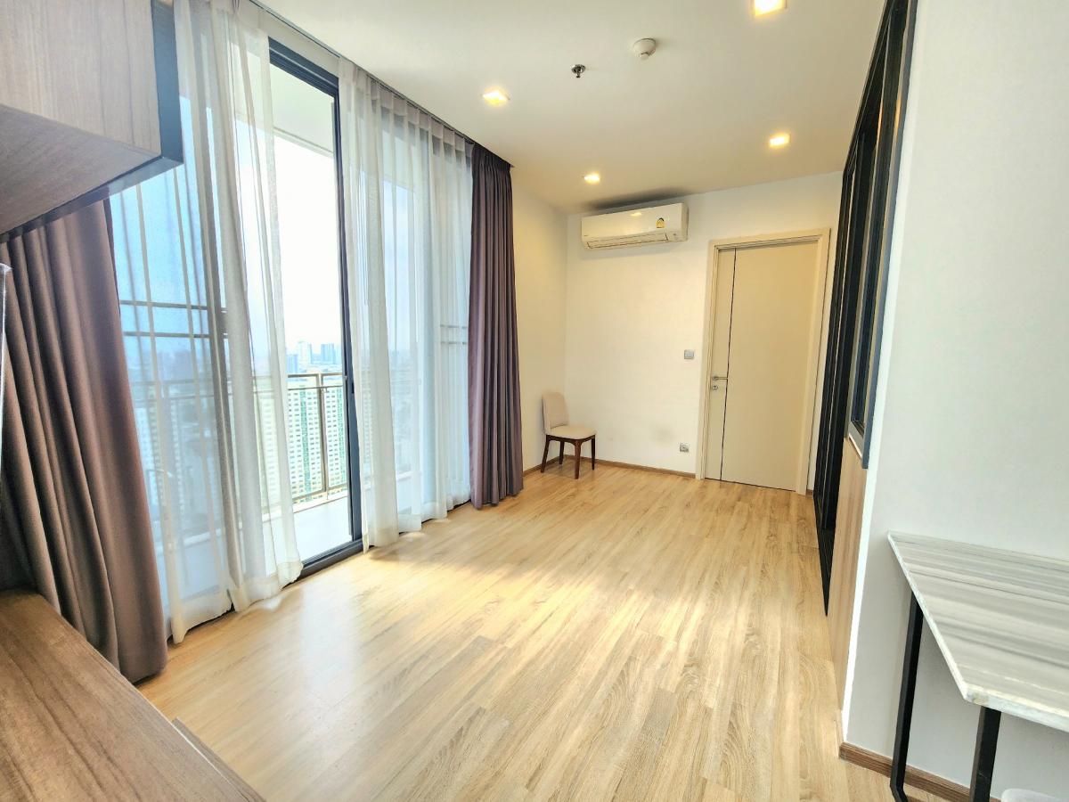 For RentCondoSapankwai,Jatujak : 📍For rent📍 The Line Phahon-Pradipat 1 bedroom 41 sqm. Corner High Floor Available 15 Oct 24