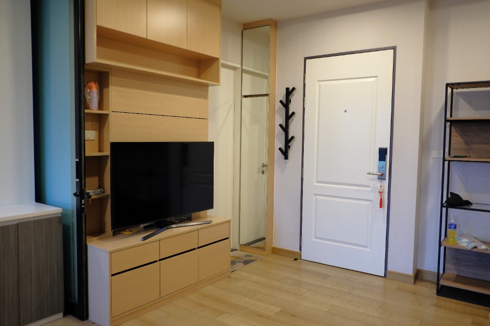 For SaleCondoKorat Nakhon Ratchasima : Condo 1 bedroom for sale. Full of furniture. Near Bangkok Ratchasima hospital, Motorway M6 and The Mall Korat just 5 Minute.