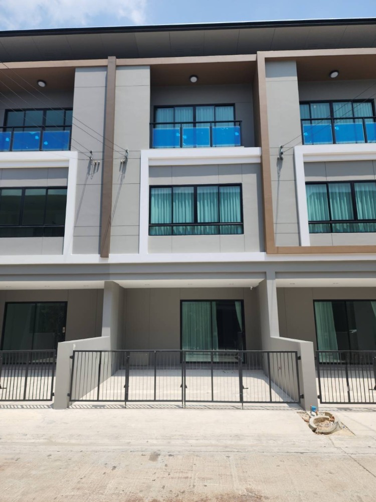 For RentTownhomeNawamin, Ramindra : #Townhome for rent, Premium Place Phahonyothin - Ramindra, near Big C Don Mueang (Saphan Mai), just 5 minutes.