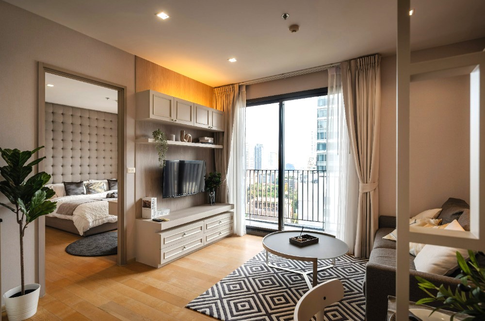 ⭐️Condo in the heart of Thonglor, newly decorated, very good price❤️🔥Condo for sale HQ Thonglor, fully built-in. Ready to move in Make an appointment to view the room every day. If interested, contact 095-424-3656. Loading...
