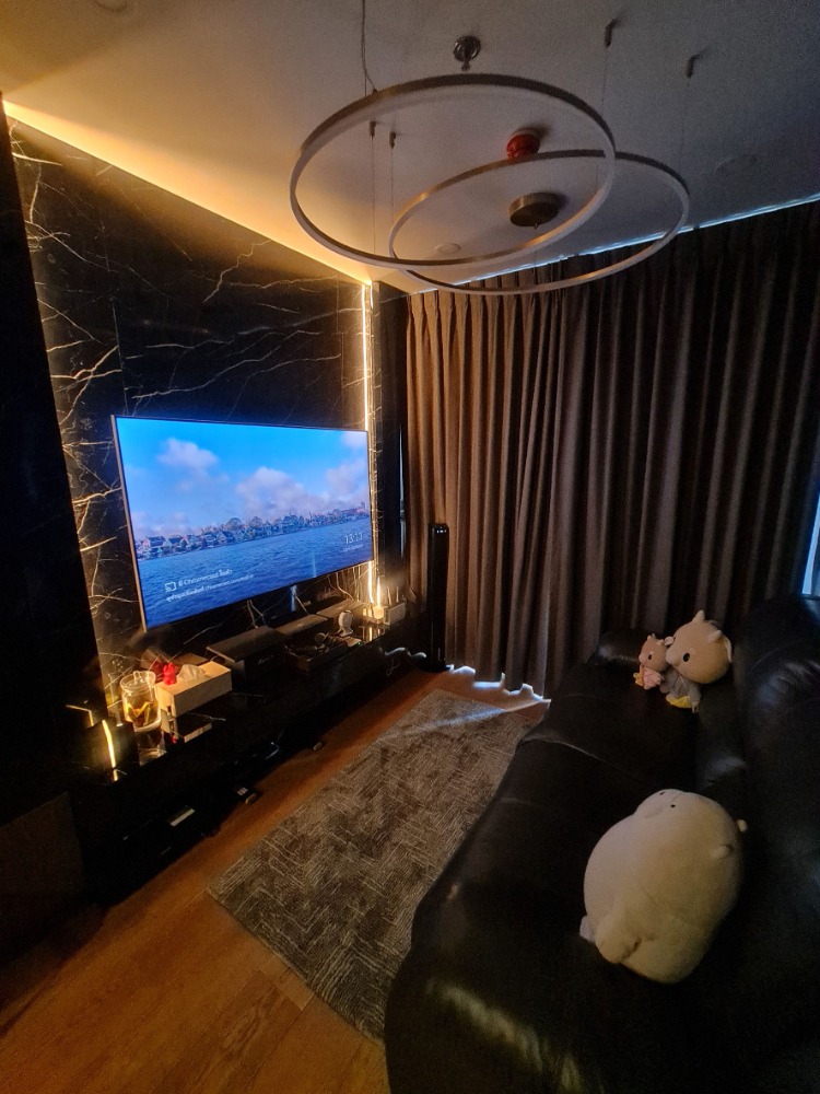 ขายคอนโดราชเทวี พญาไท : ขายด่วน ถูกกว่าราคาตลาด Q Chidlom-Phetchaburi 1bedroom1bathroom ชั้น20++ พร้อมเฟอร์ฯครบ เข้าอยู่ได้เลย ราคานี้ไม่เสียค่าใช้จ่ายใดๆเพิ่ม เจ้าของออกให้ค่าา