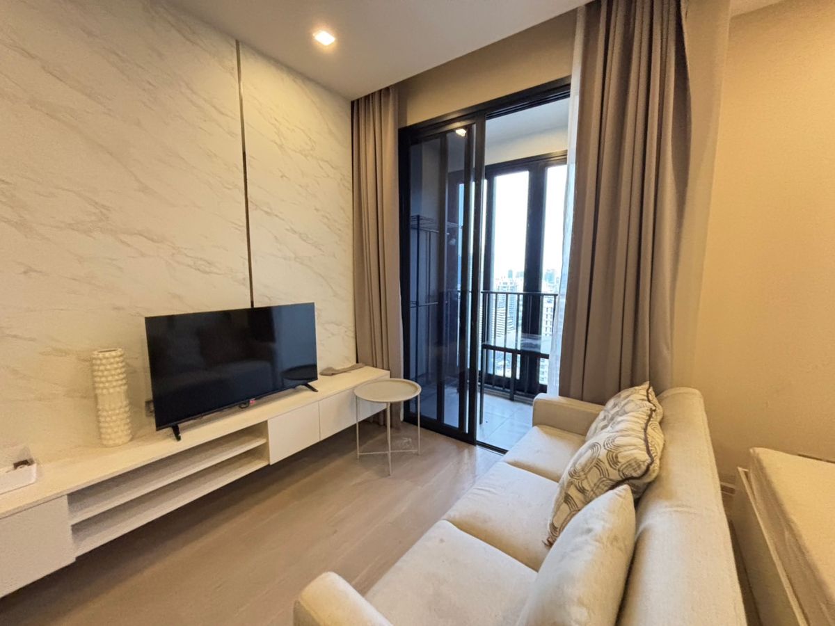 ให้เช่าคอนโดสุขุมวิท อโศก ทองหล่อ : ให้เช่าคอนโดหรู แอชตัน อโศก​ ติด BTS, MRT (Rt-01)