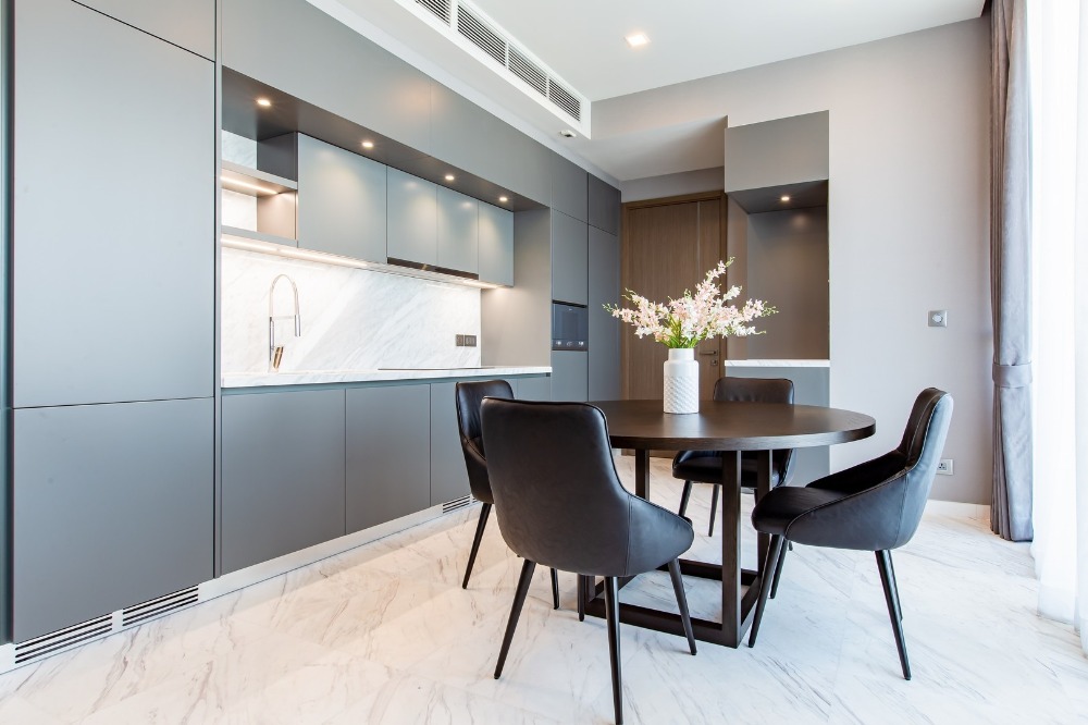 ให้เช่าคอนโดสุขุมวิท อโศก ทองหล่อ : LTHC10294 – The monument Thonglor FOR RENT size 125 Sq. m. 2 beds 2 baths Near BTS Thonglor Station ONLY 150K/Month